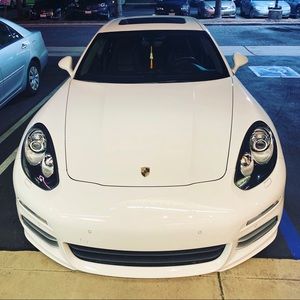 Meet your Posher, Robert